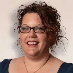 Carrie King, LMT