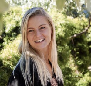 Photo of Annie VanderWeide